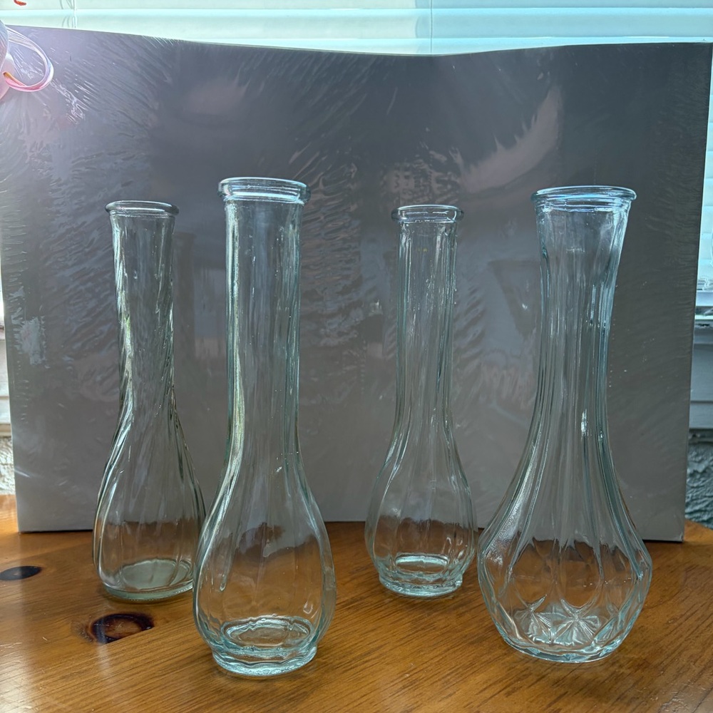 Elegant Clear Glass Vase Set